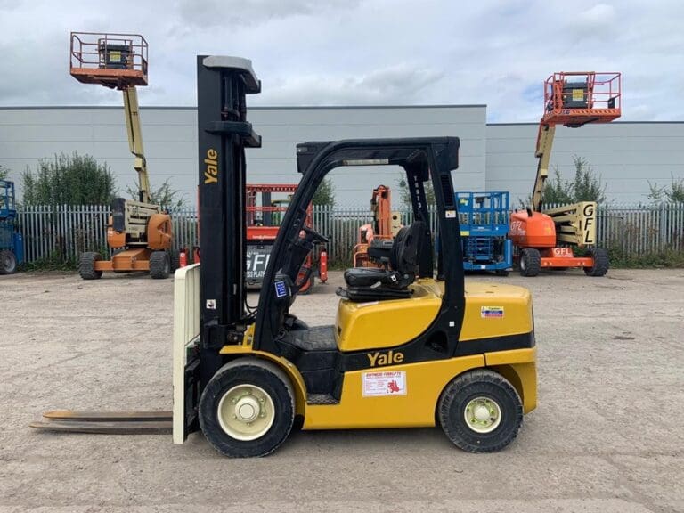 Dịch vụ cho thuê xe nâng dầu, Xe nâng máy dầu từ 2 tấn đến 20 tấn