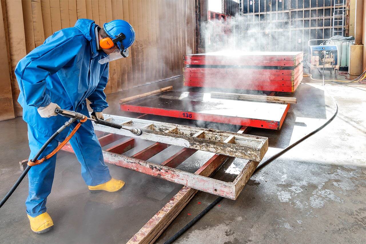 Dịch vụ cho thuê máy xịt nước áp lực cao đến từ Thiên Phú