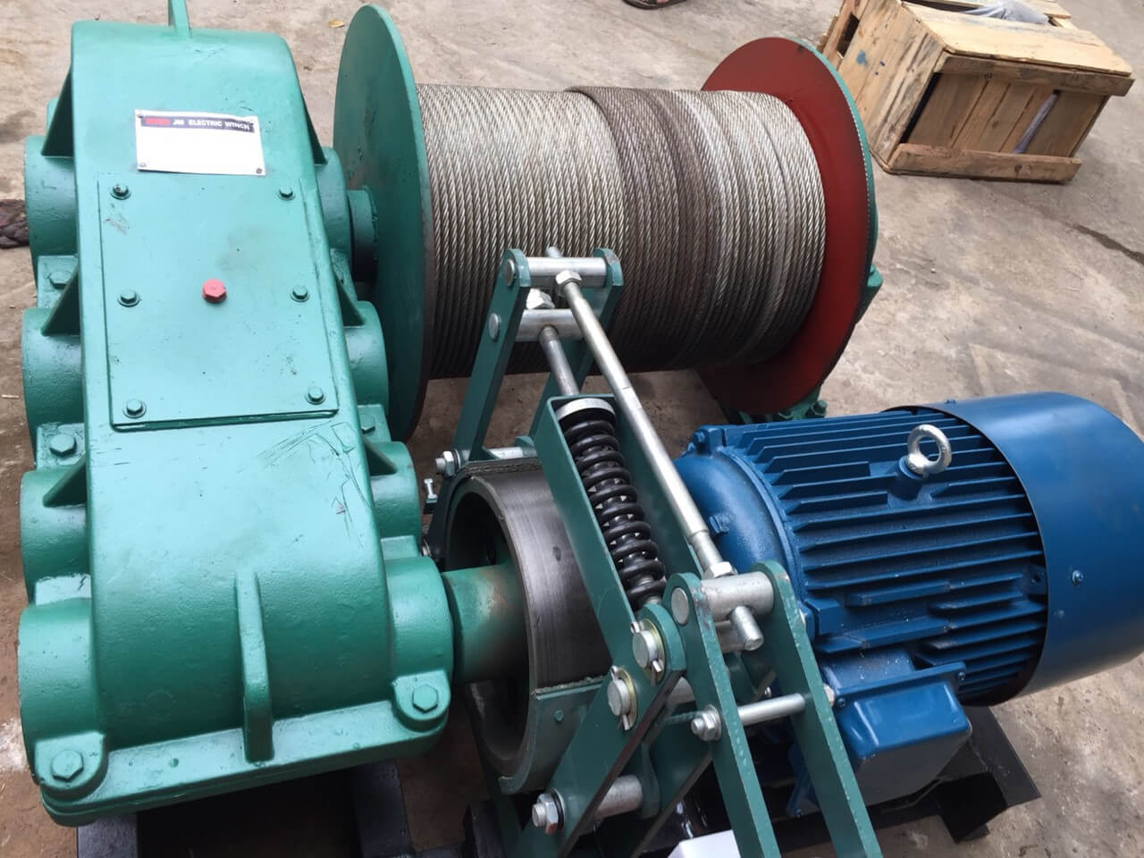 Tời cáp kéo mặt đất kiểu JK