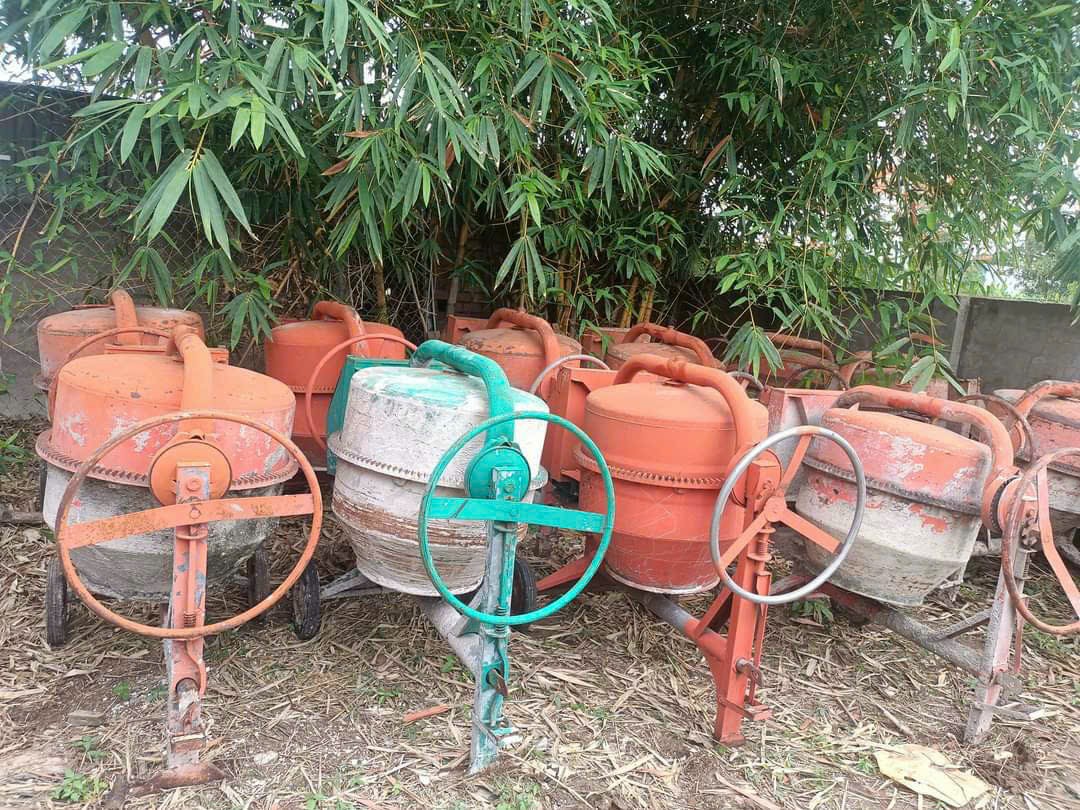 Máy trộn bê tông cũ đã qua sử dụng cần thanh lý