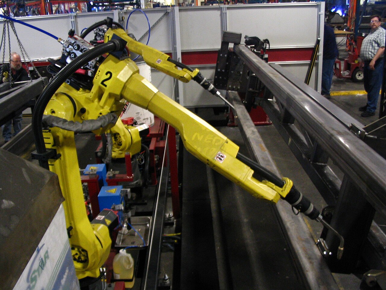 Thu mua robot hàn cũ – Robot hàn công nghiệp, cell hàn | Thiên Phú